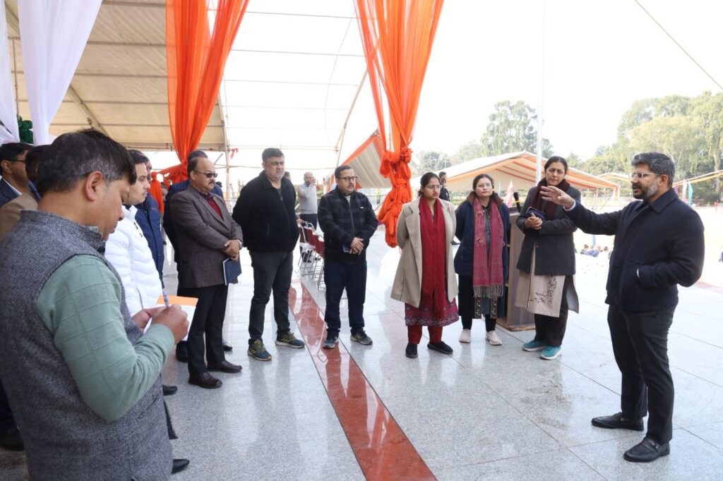 देहरादून: 77वें गणतंत्र दिवस समारोह की तैयारियां अंतिम चरण में, सीडीओ ने लिया व्यवस्थाओं का जायजा