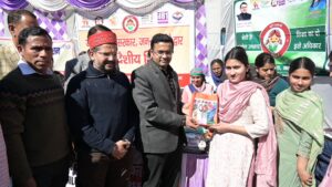 सरकार आपके द्वारः सुदूरवर्ती न्याय पंचायत कोटी में अपर सचिव व सीडीओ ने सुनी जन समस्याएं