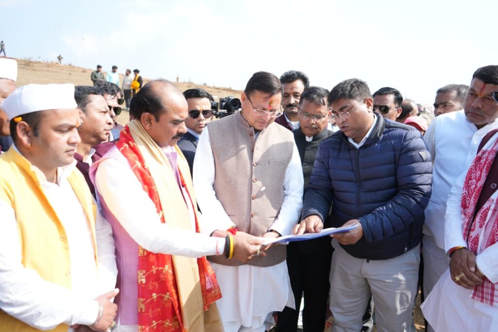 उत्तराखंड: महिला स्पोर्ट्स कॉलेज का मुख्यमंत्री ने किया स्थलीय निरीक्षण