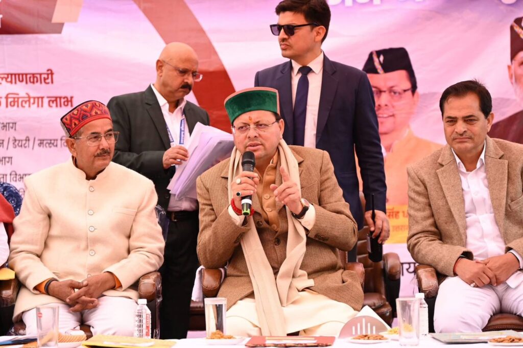 चिन्यालीसौड़ और गौचर हवाई पट्टी का सेना के माध्यम से किया जाएगा संचालन: मुख्यमंत्री