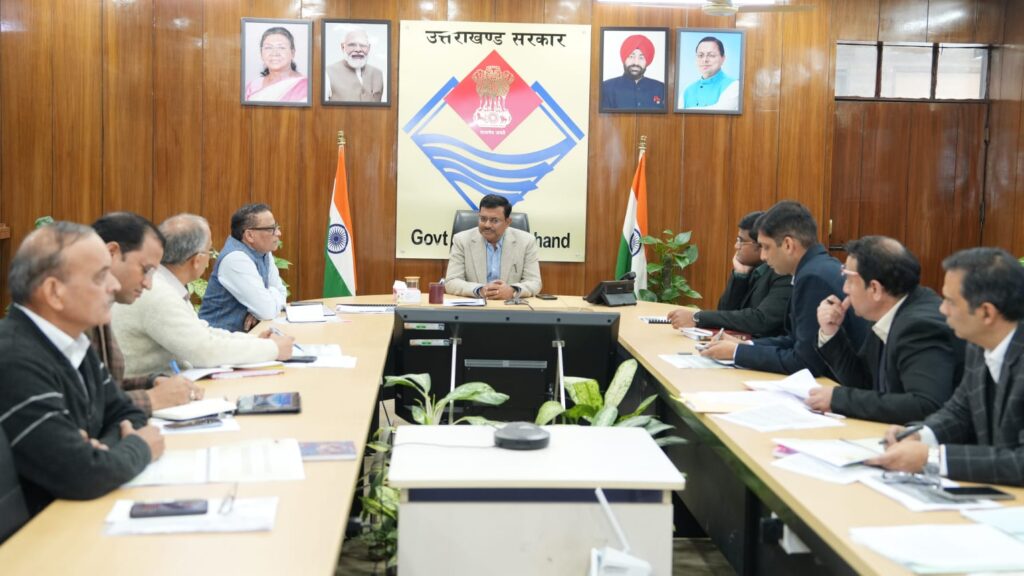 टिहरी झील को ग्लोबल डिटिनेशन के रूप में विकसित किये जाए: मुख्य सचिव