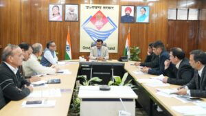 टिहरी झील को ग्लोबल डिटिनेशन के रूप में विकसित किये जाए: मुख्य सचिव