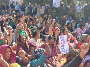 अंकिता हत्याकांड को लेकर परेड ग्राउंड देहरादून में महापंचायत, जुटी भारी भीड़