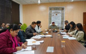 पंचायत भूमि के कब्ज़ों को चिह्नित कर तुरंत हटायें: महाराज