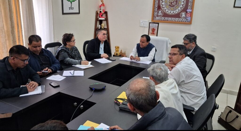 अध्ययन भ्रमण पर गुजरात जाएंगे विभिन्न समितियों के 50 सचिव