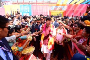 काशीपुर रंगोत्सव होली मिलन समारोह में शामिल हुए मुख्यमंत्री