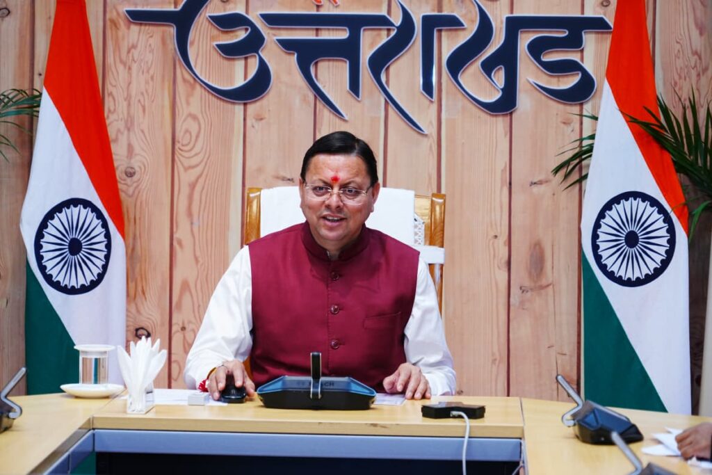 चंपावत के अनुज पंत ने UPSC में हासिल की 69वीं रैंक, मुख्यमंत्री ने फोन कर दी बधाई