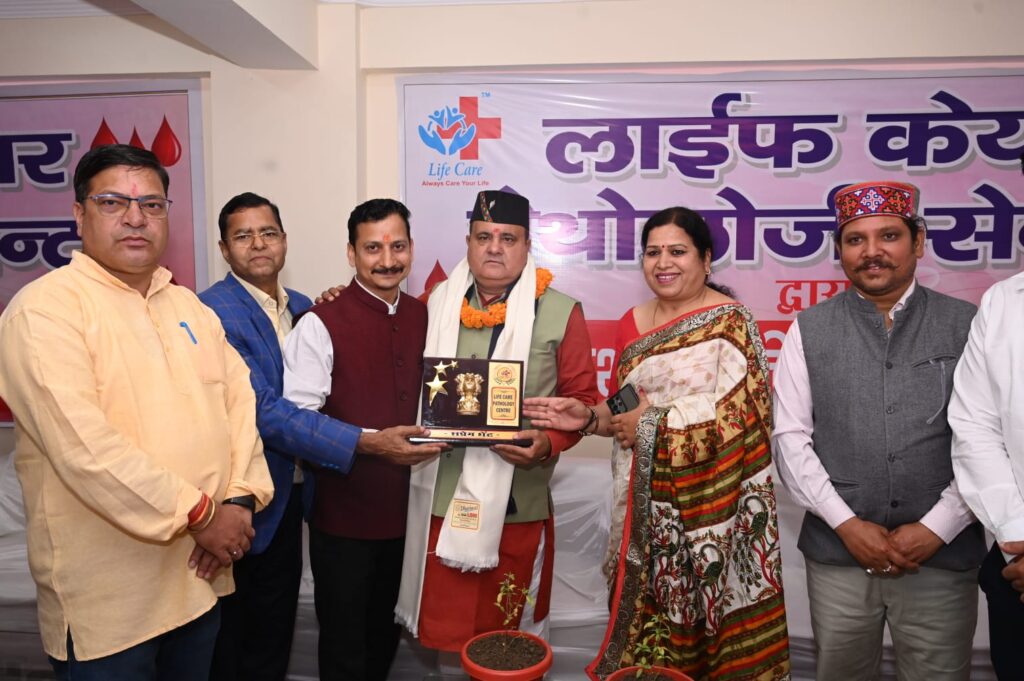 देहरादून: 15वें विशाल स्वैच्छिक रक्तदान शिविर में उमड़ा जनसैलाब, 210 यूनिट रक्त हुआ एकत्र