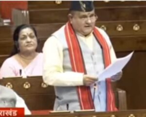 राज्यसभा सांसद महेंद्र भट्ट ने केंद्र से गोचर में एयर-एम्बुलेंस के स्थायी केंद्र स्थापित करने की अपील की