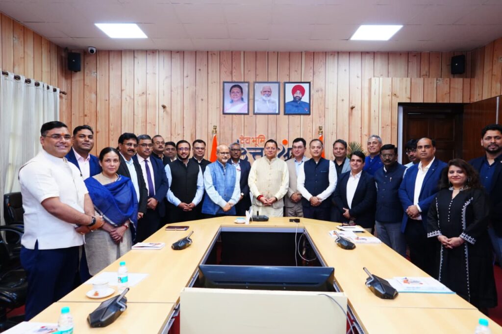 मुख्यमंत्री धामी से “इंडिया डिजिटल एंपॉवरमेंट मीट एंड अवॉर्ड” समारोह के आयोजकों ने की शिष्टाचार भेंट