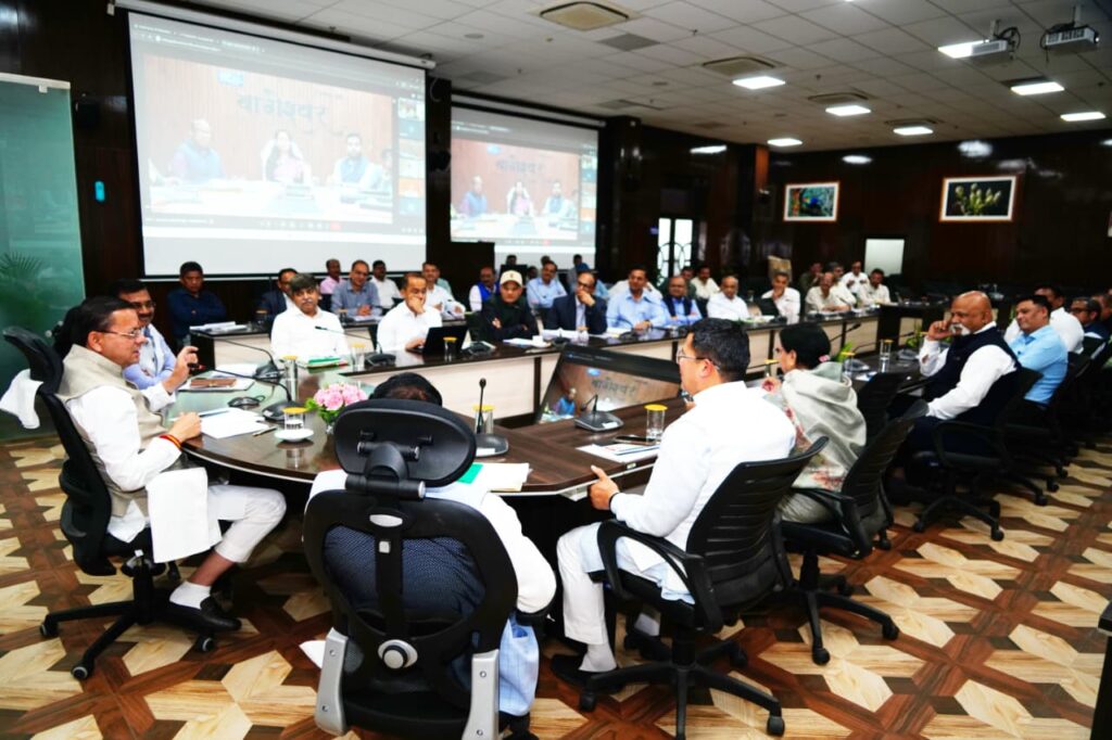 लंबित घोषणाओं पर अधिकतम 20 दिनों के भीतर शासनादेश जारी करने के निर्देश