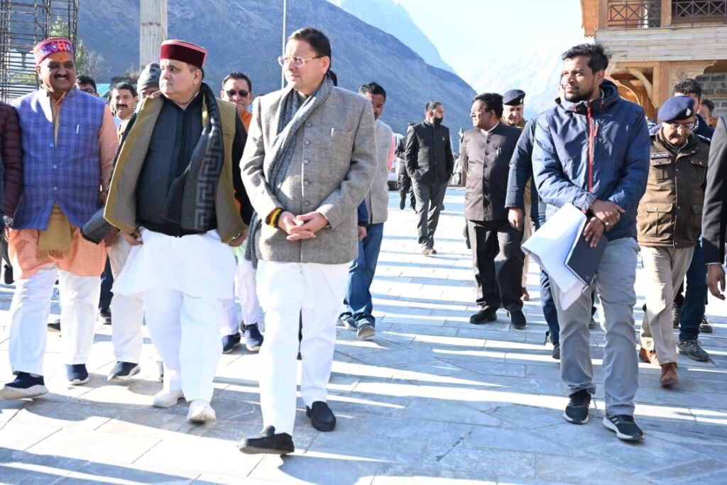 मुख्यमंत्री ने ग्राउंड जीरो पर बद्रीनाथ धाम मास्टर प्लान की गहन समीक्षा की