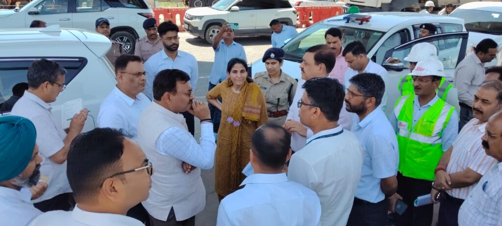 कुम्भ मेला–2027 की तैयारियों का मुख्य सचिव ने किया स्थलीय निरीक्षण