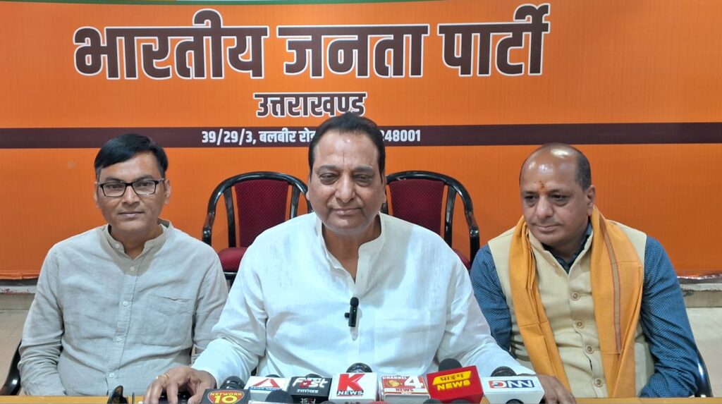 कांग्रेस अध्यक्ष पर लेनदेन के आरोप गंभीर, कांग्रेस नेतृत्व करे कार्रवाई: चमोली