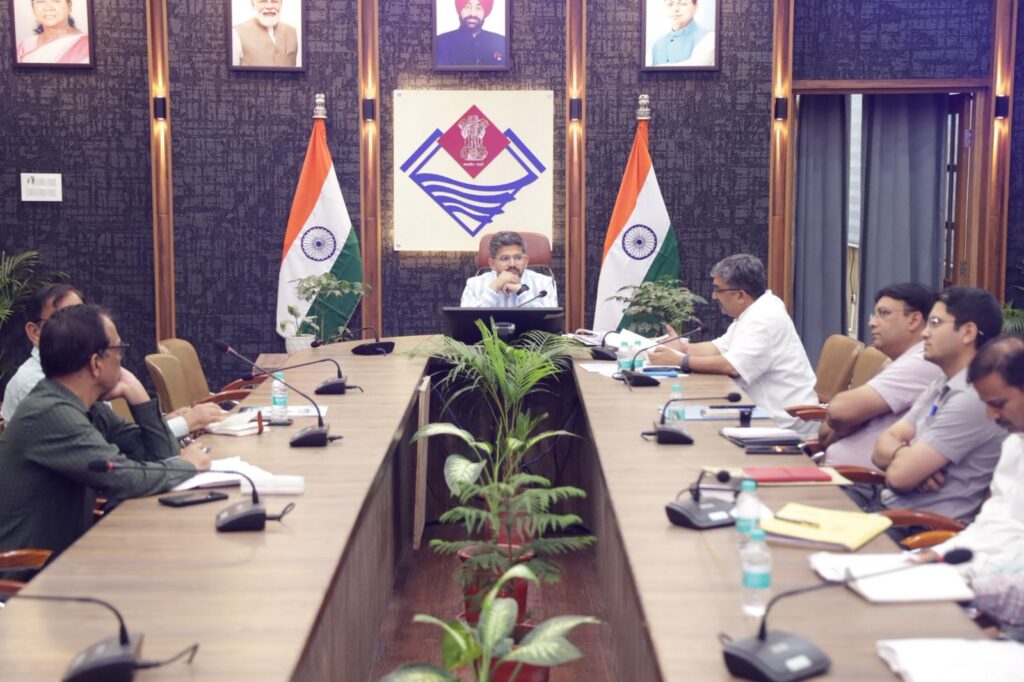 जल स्रोतों के पुनर्जीवन पर फोकस, सीडीओ ने दिए समन्वित कार्ययोजना के निर्देश