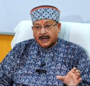 यात्रा व्यवस्था में लगे कर्मचारी, अधिकारी “अतिथि देवो भव:” की भावना से कार्य करें: महाराज