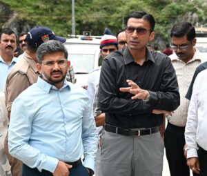 देहरादून जिला प्रशासन की बड़ी कार्रवाई : प्रथम चरण में 17 अवैध होमस्टे का पंजीकरण निरस्त