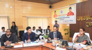 प्रभारी मंत्री रेखा आर्या की अध्यक्षता में जिला योजना पास, रोजगार सृजन पर जोर