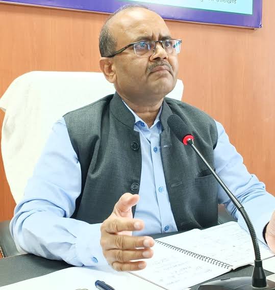 सचिव आपदा प्रबंधन ने लिया स्थिति का जायजा, सोमवार और मंगलवार को भी आरेंज अलर्ट