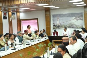 मुख्य सचिव की अध्यक्षता में जनप्रतिनिधियों के साथ व्यापक मंथन
