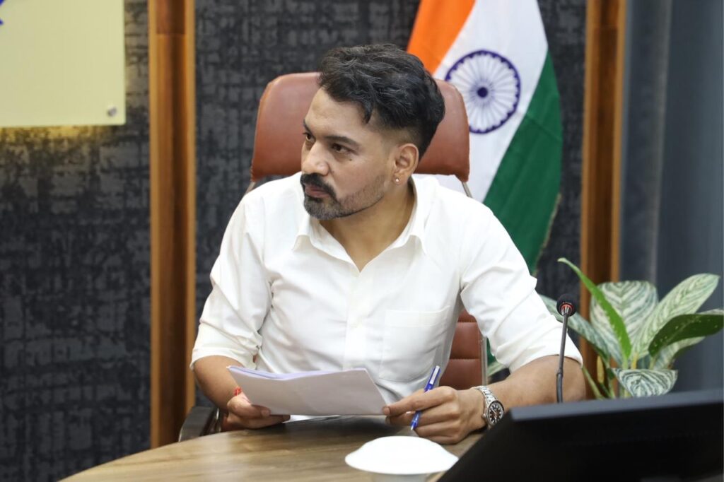 रिस्पना नदी के पुनर्जीवन को मिली नई गति, डीएम ने गठित कराई टास्कफोर्स, सात दिन में मांगा विस्तृत एक्शन प्लान