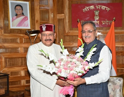 महाराज ने की हिमाचल के राज्यपाल से शिष्टाचार भेंट, किशाऊ बांध पर हुई चर्चा