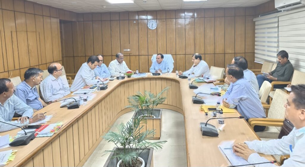 कैबिनेट में रखे जायेंगे त्रिस्तरीय ढांचा व ओपीएस प्रकरणः डाॅ. धन सिंह रावत