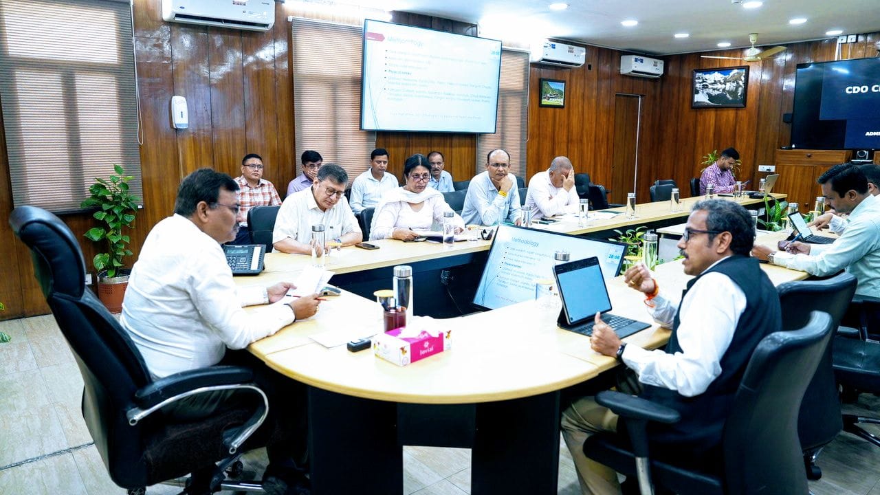 मुख्य सचिव ने ली प्रदेश में इको-टूरिज्म गतिविधियों को बढ़ाए जाने को लेकर बैठक