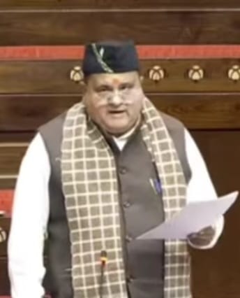नवीनीकरण ऊर्जा विकास की तेज रफ्तार, रिकॉर्ड 288 गीगावाट ऊर्जा के प्लांट स्थापित