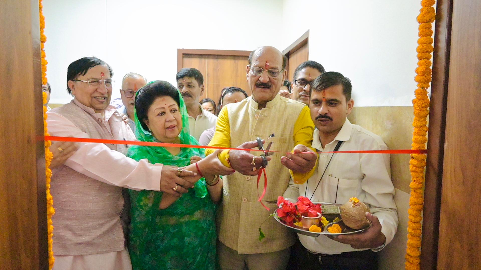 देहरादून: सीएचसी रायपुर में आधुनिक कलर डॉप्लर अल्ट्रासाउंड मशीन का शुभारंभ