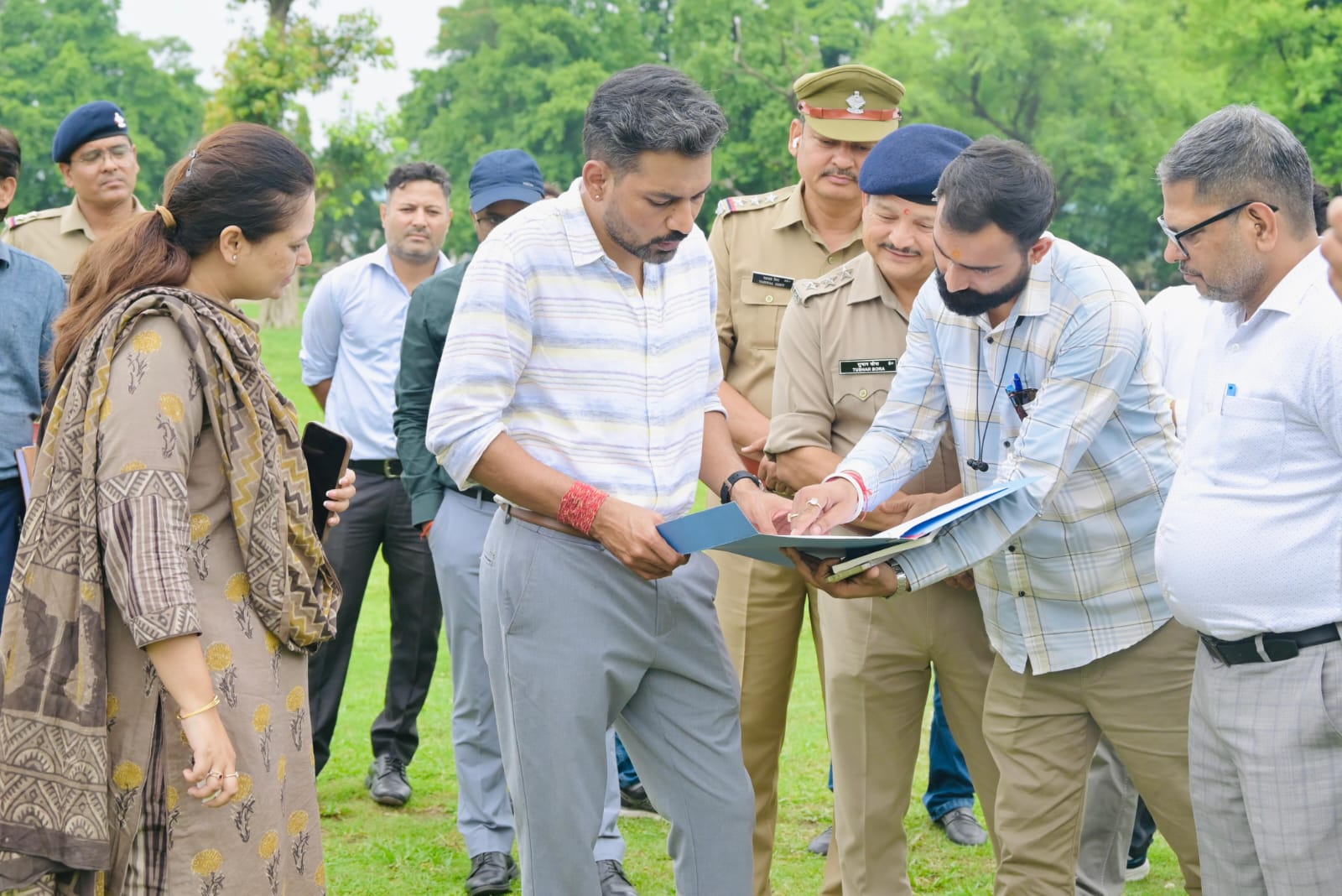 25 जुलाई तक हर हाल में पूरी हों कांवड़ मेले की तैयारियां, लापरवाही नहीं होगी बर्दाश्त: डीएम