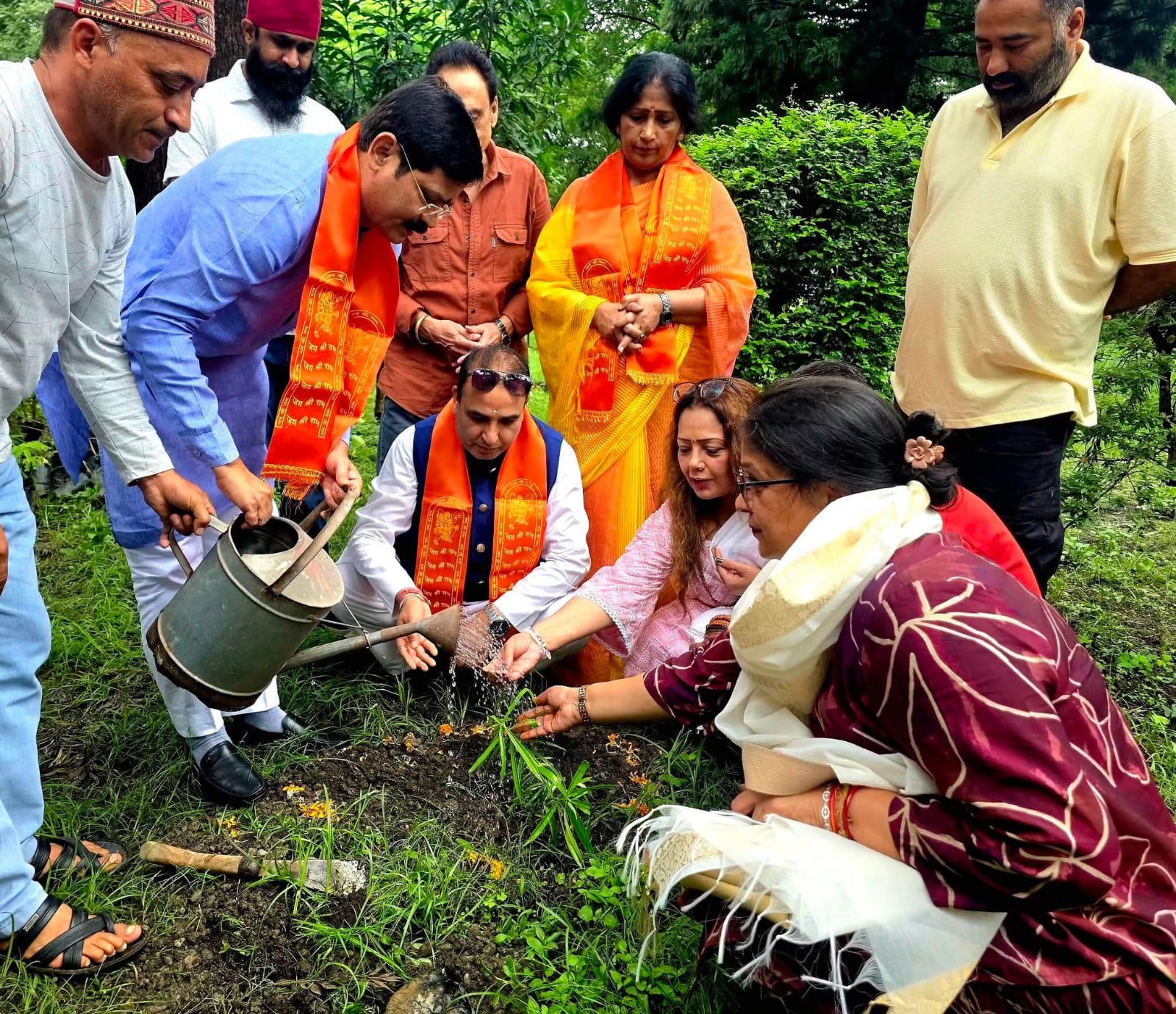 “एक पेड़ माँ के नाम” अभियान मातृ सम्मान और पर्यावरण संरक्षण का अनूठा संगम: कुंदन परिहार
