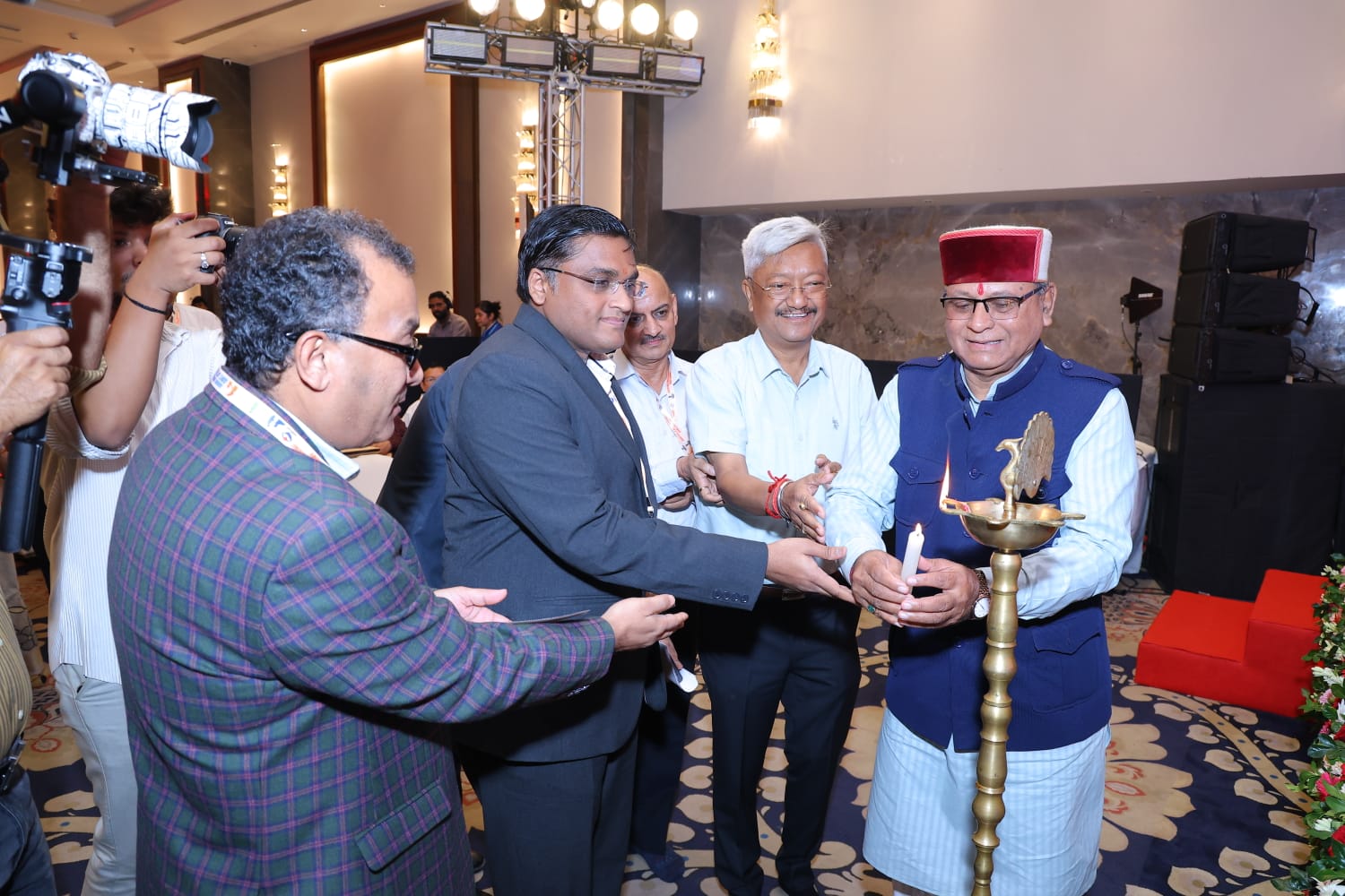 केयर इकॉनॉमी को सुदृढ़ बनाने पर देहरादून में पहली विशेष कार्यशाला