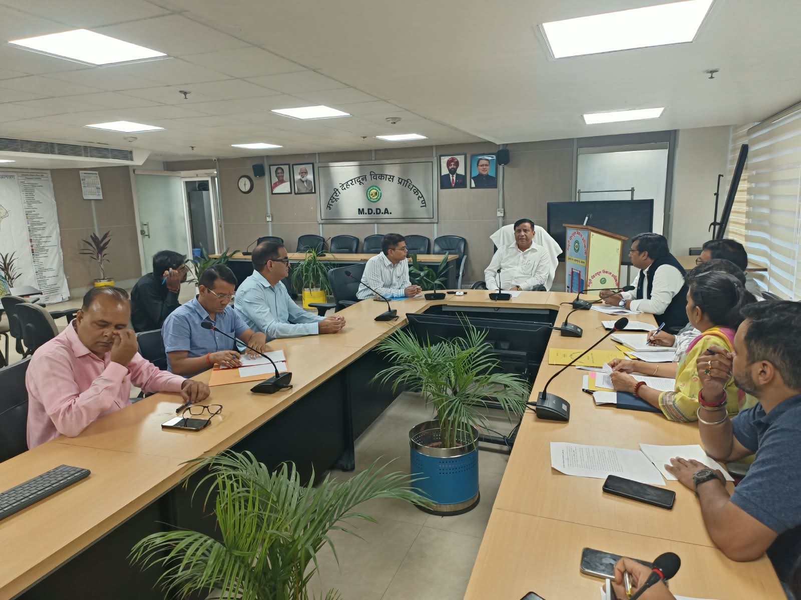 आईएसबीटी की व्यवस्थाएं होंगी दुरुस्त, सुरक्षा और सुविधाओं पर फोकस : बंशीधर तिवारी