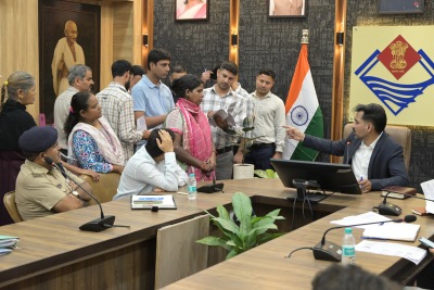 देहरादून: समाधान दिवस में 150 से अधिक शिकायतें, डीएम ने दिए समयबद्ध निस्तारण के निर्देश