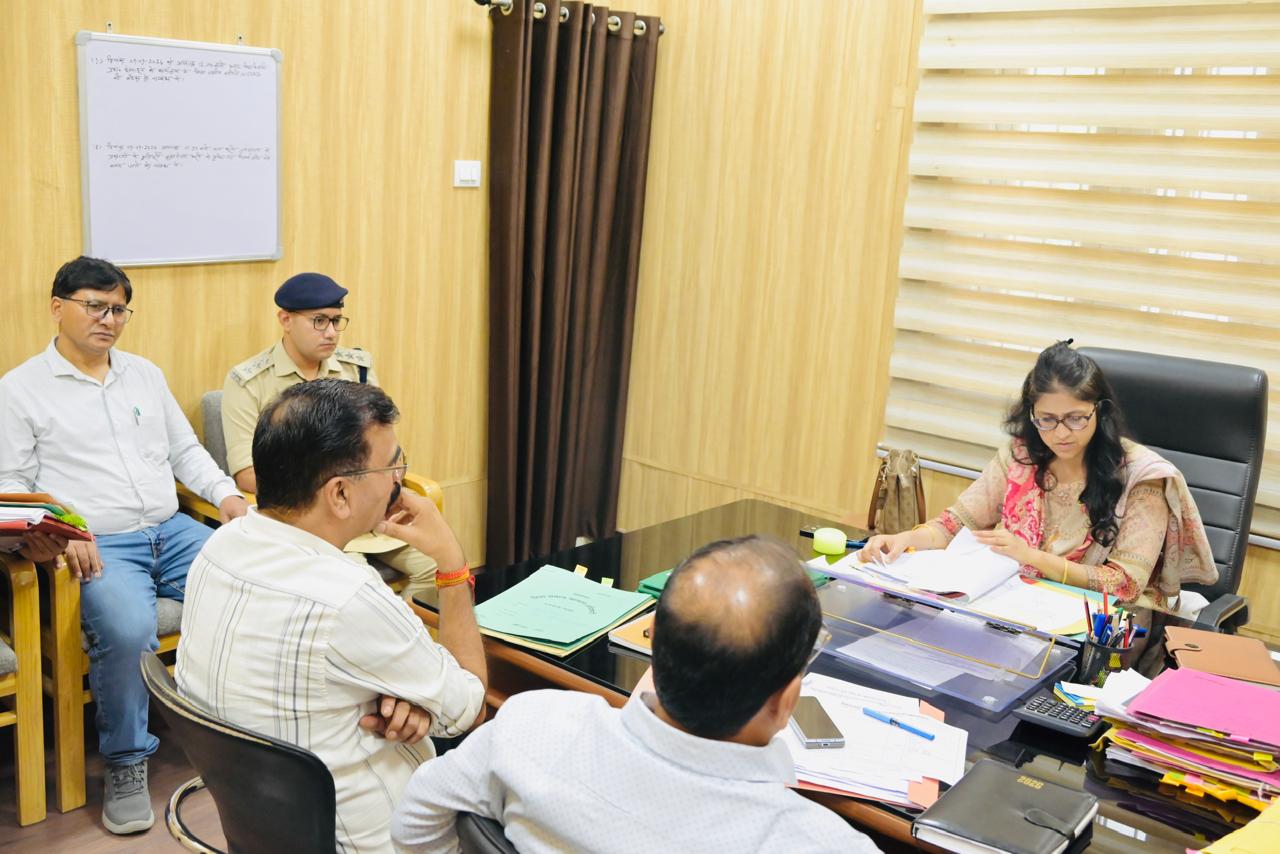 नशा मुक्त समाज के लिए विभागीय समन्वय से चलाएं व्यापक जनजागरूकता अभियानः एडीएम