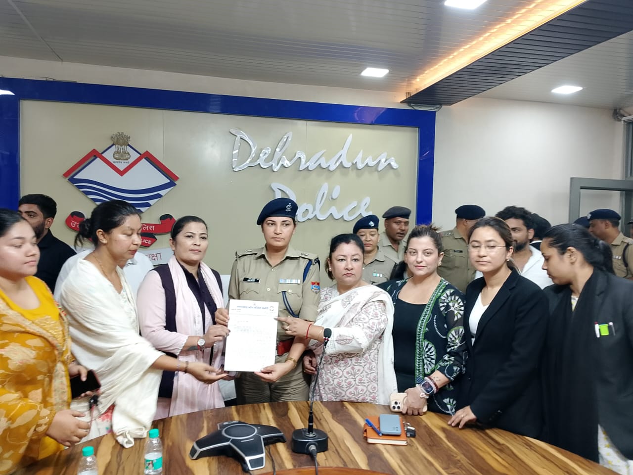 ‘वसूली अभियान मोर्चा’ की आपत्तिजनक पोस्ट के खिलाफ कांग्रेस कार्यकर्ताओं में आक्रोश