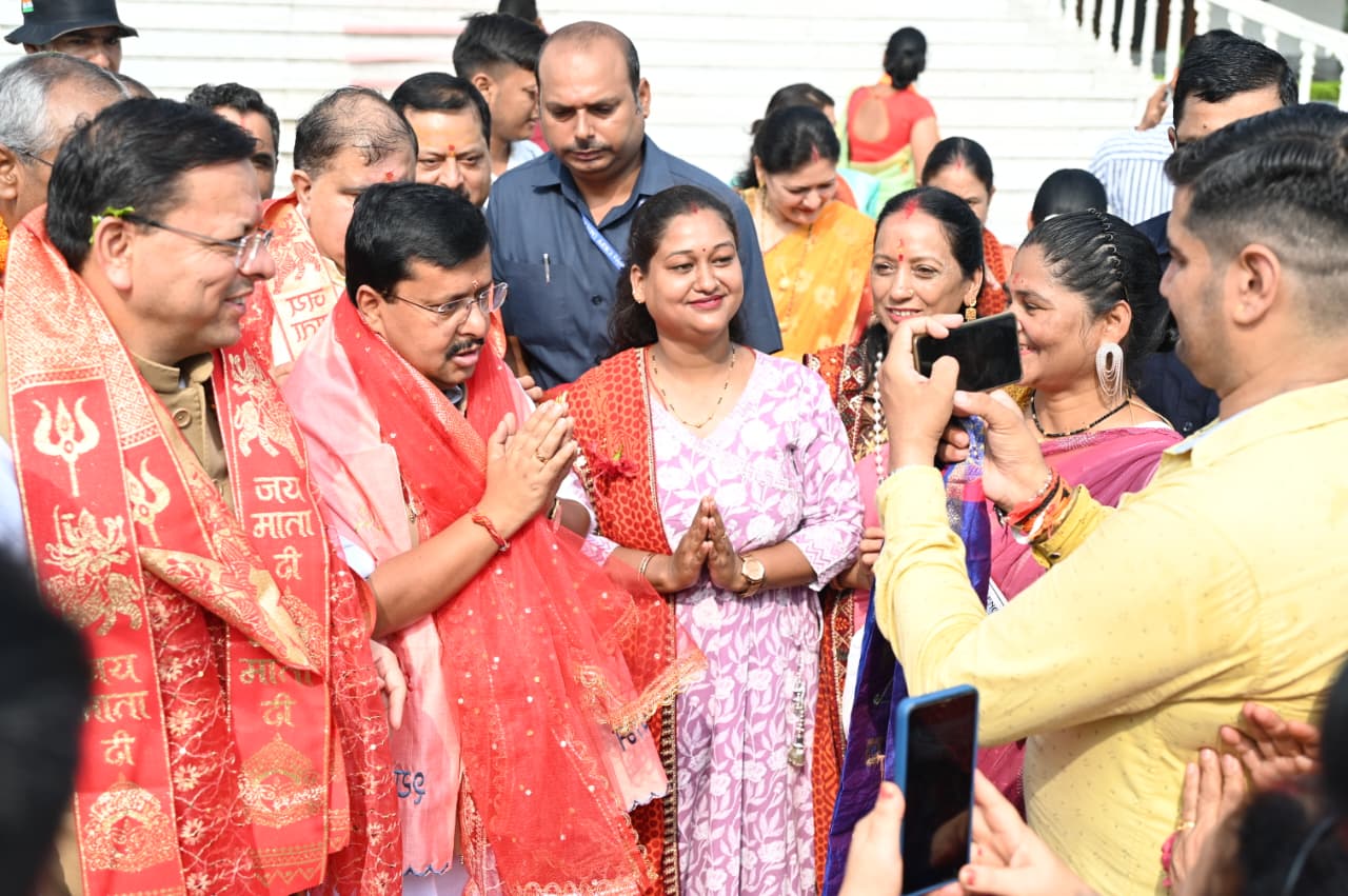 भाजपा राष्ट्रीय अध्यक्ष ने बूथ अध्यक्ष के घर, कार्यकर्ताओं संग की चाय पर चर्चा