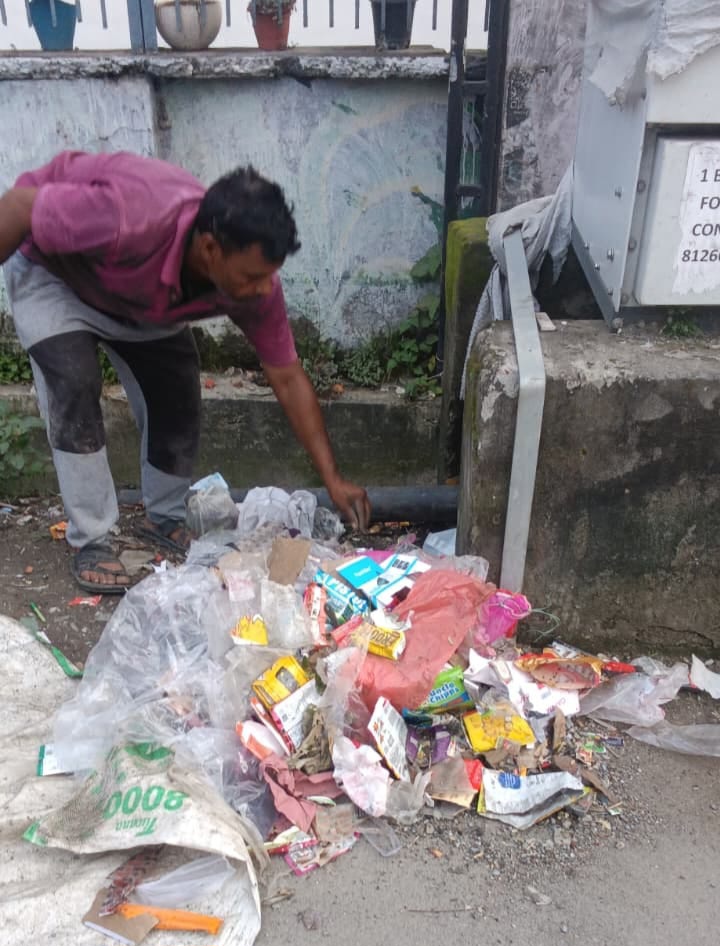देहरादून: सिंगल यूज प्लास्टिक के खिलाफ प्रशासन का अभियान जारी