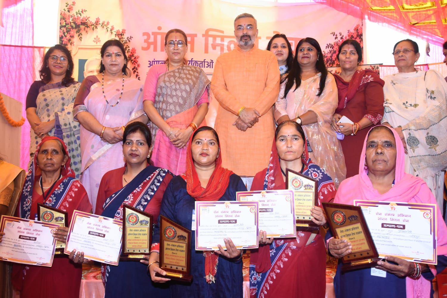 आंगनबाड़ी केंद्र बच्चों के भविष्य की बुनियाद रखने का प्रथम आयाम: रेखा आर्या