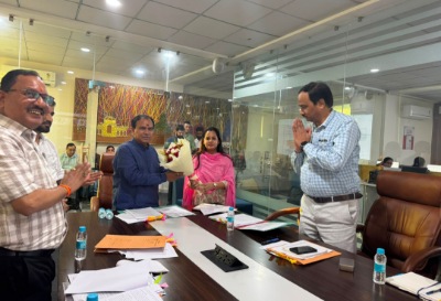 विद्यालयों में विकसित भारत की तस्वीरें उकेरेंगे छात्र-छात्राएं: डॉ. धन सिंह रावत