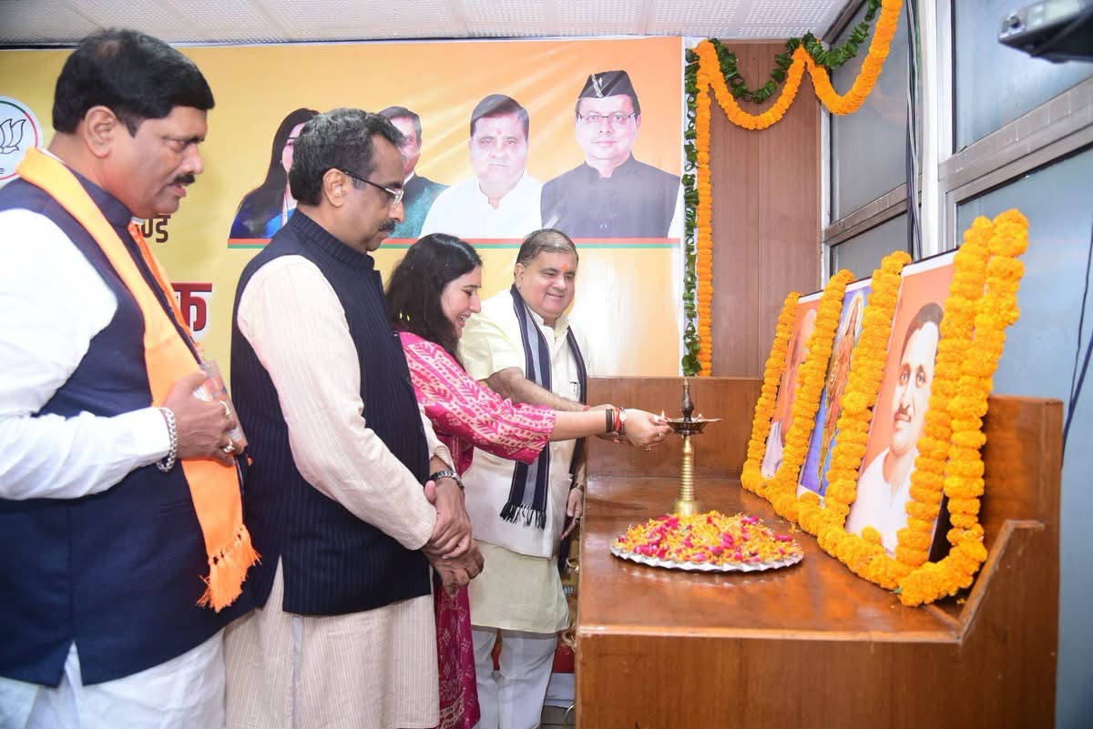 सरकार के कामों का संदेश अब राजनैतिक कार्यकर्ता बनकर जन-जन तक पहुंचाना है : राम माधव