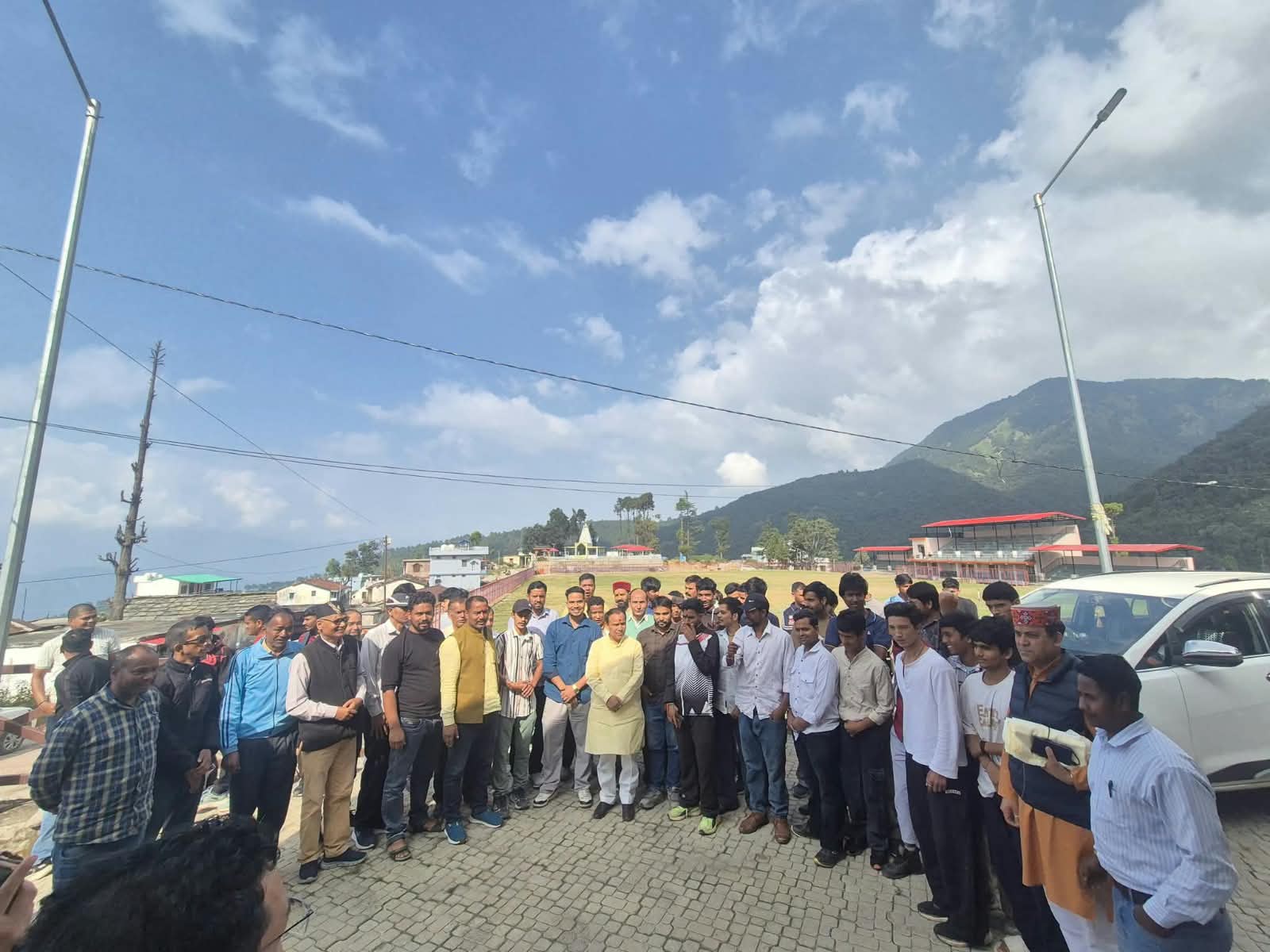 कैबिनेट मंत्री डाॅ. रावत ने खिर्सू महाविद्यालय के निर्माण कार्यों का किया स्थलीय निरीक्षण