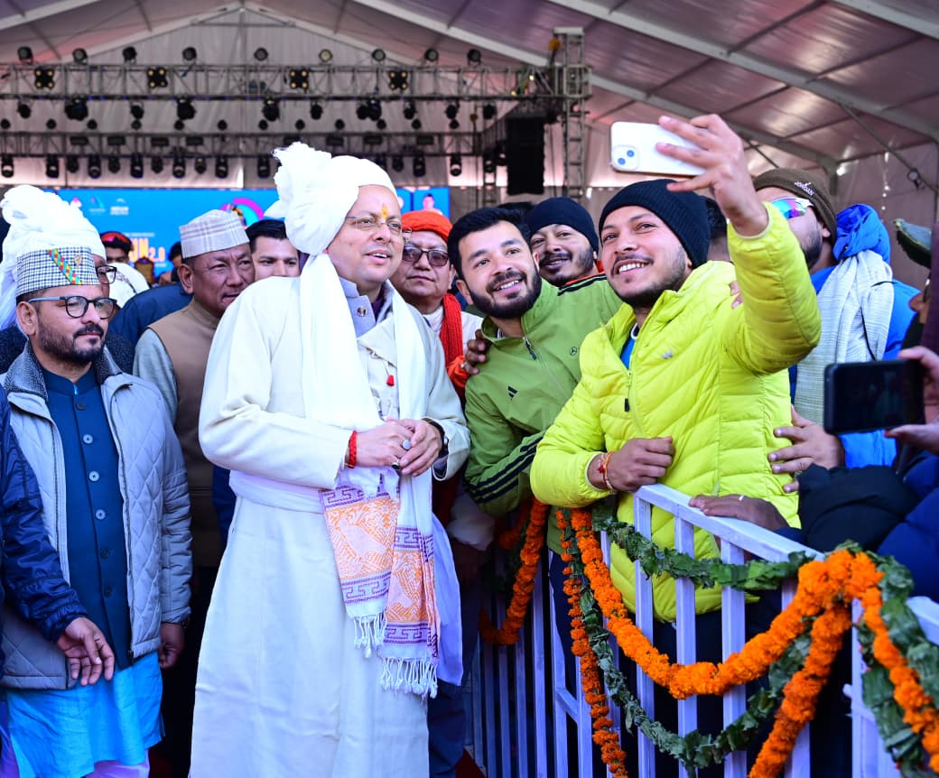मुख्यमंत्री ने गुंजी में आदि कैलाश परिक्रमा रन-2.0 में किया प्रतिभाग, विजेता धावकों को किया पुरस्कृत